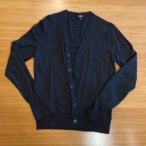 Men’s Uniqlo cardigan